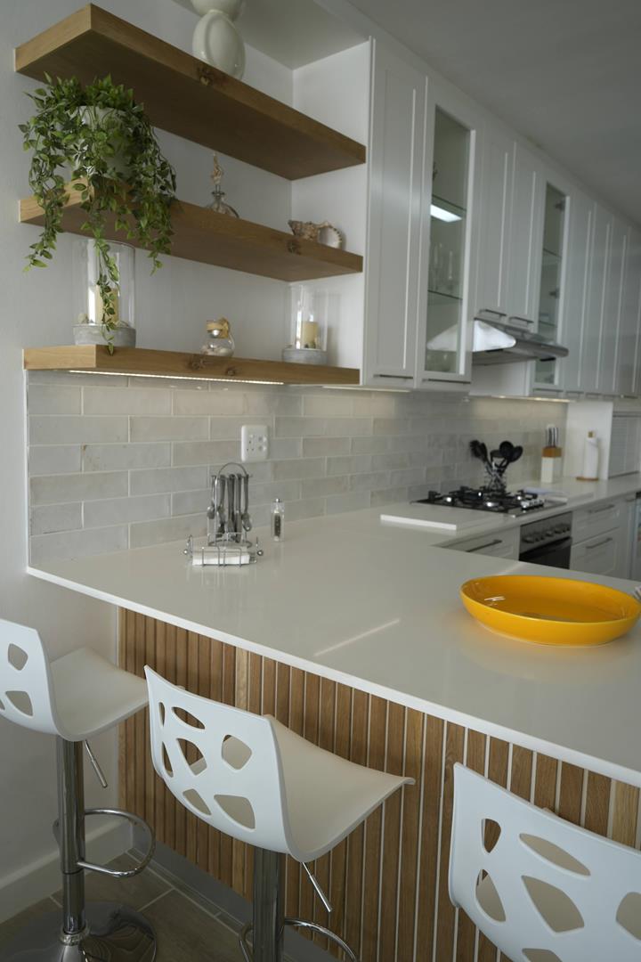 To Let 2 Bedroom Property for Rent in Summerstrand Eastern Cape